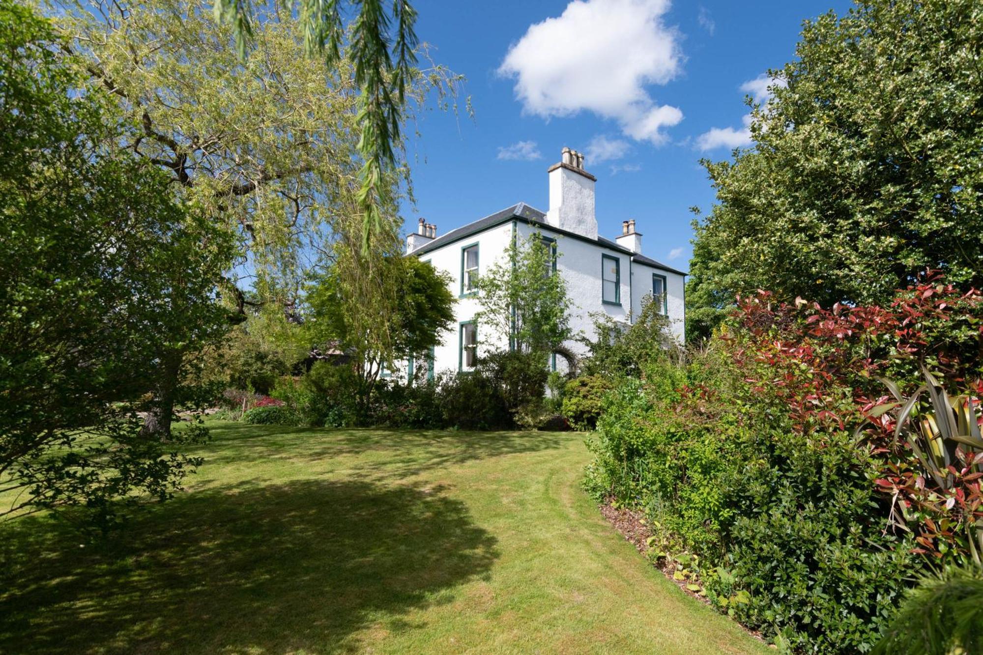Rosebank House - 12 Guests, 6 Ensuite Bedrooms, Ev Point, Games Rooms, Wood Burner, Pet Friendly! Blairgowrie and Rattray Exteriör bild