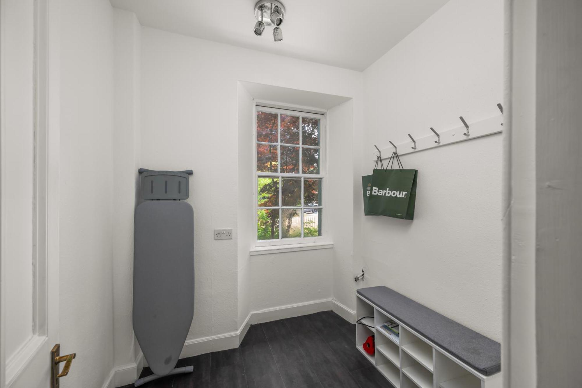 Rosebank House - 12 Guests, 6 Ensuite Bedrooms, Ev Point, Games Rooms, Wood Burner, Pet Friendly! Blairgowrie and Rattray Exteriör bild