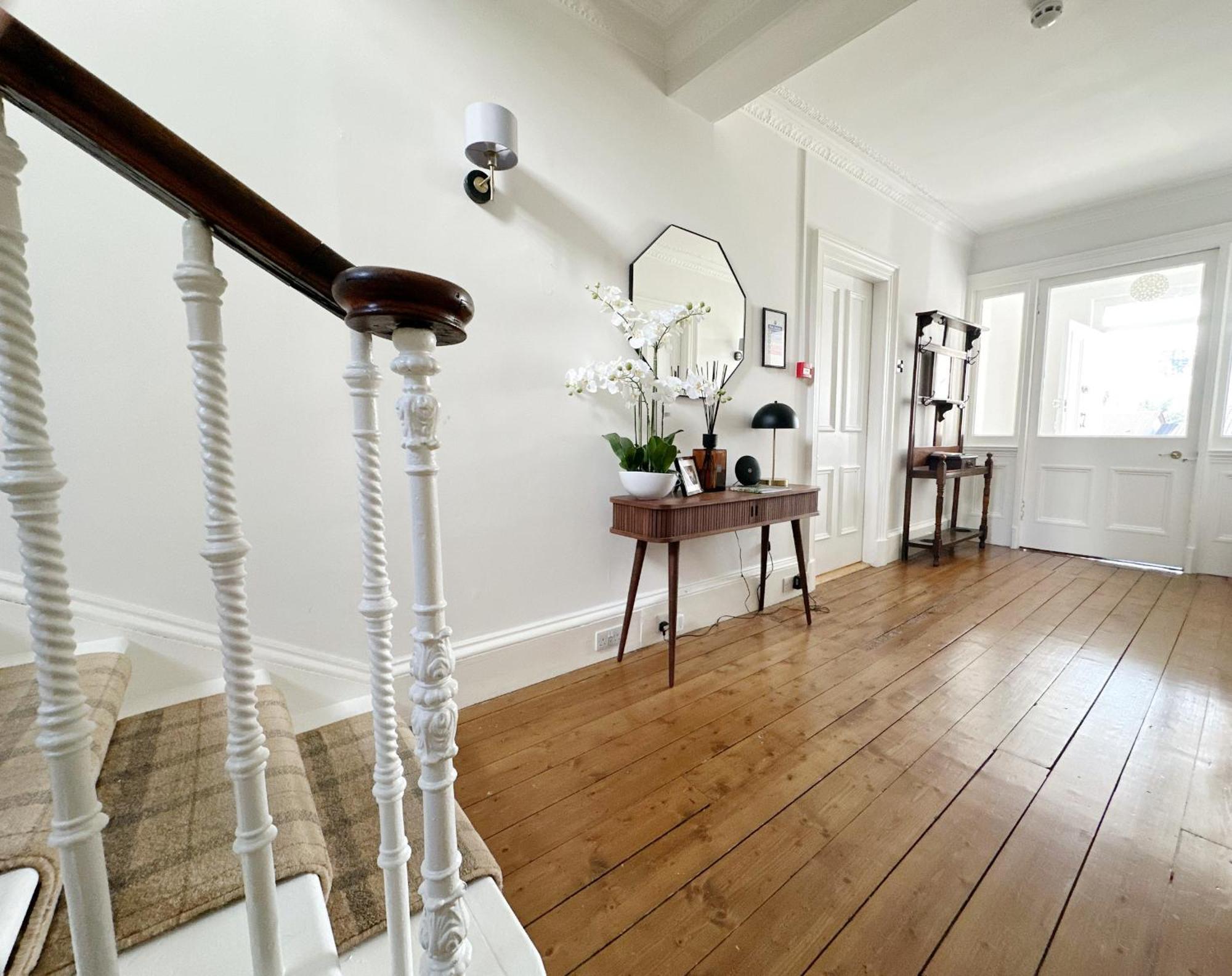 Rosebank House - 12 Guests, 6 Ensuite Bedrooms, Ev Point, Games Rooms, Wood Burner, Pet Friendly! Blairgowrie and Rattray Exteriör bild